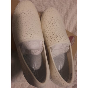 Women's Clarks Cloudsteppers Breeze Emily White Flats & Loafers 9.5